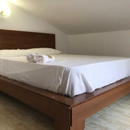 Clavel_duplex Lloret de Mar